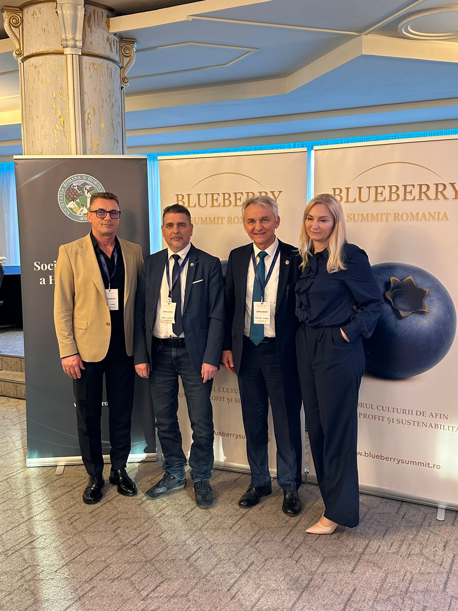 Prof. dr. Florin Stănică - O voce de referință a horticulturii românești la Blueberry Summit! 